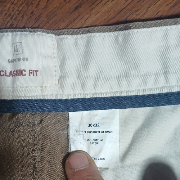 GAP Tan Chinos Flat Front Straight Cut - Picture 3 of 4